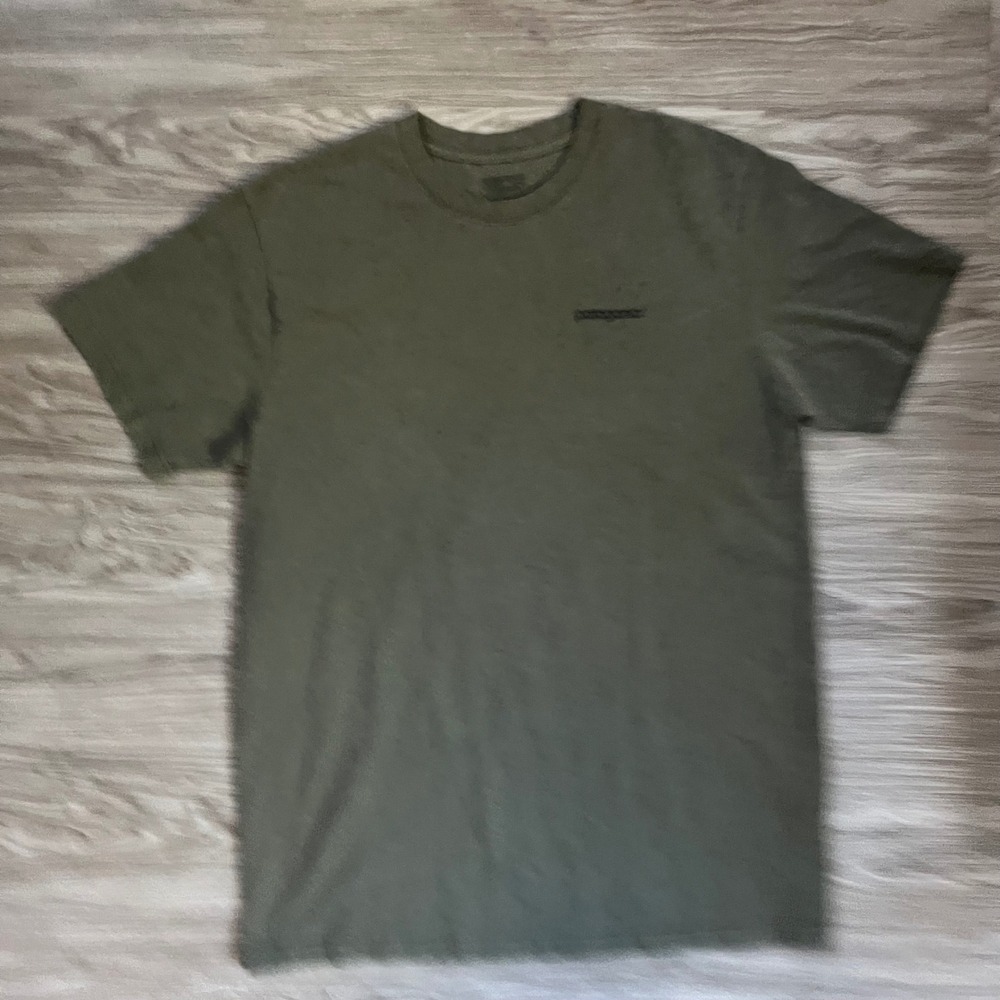 Patagonia Mens Responsibili-Tee Olive Green Sunset Mountain Graphic T-Shirt L